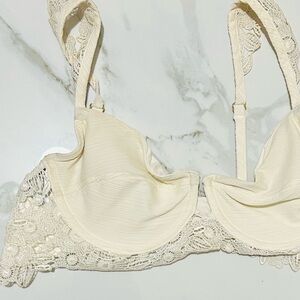 For Love And Lemons Cream Lace Bra